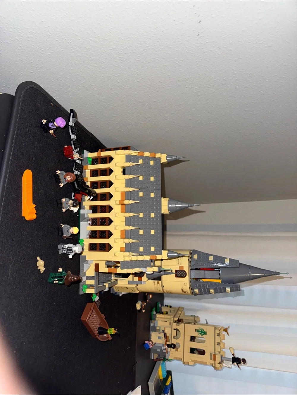 Lego Harry Potter Hogwarts Great Hall Boxed Set - Tan, Black, Blue